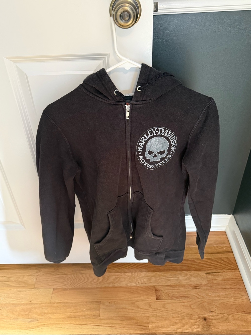 Harley-Davidson Dublin Ireland skull zip up hoodie medium